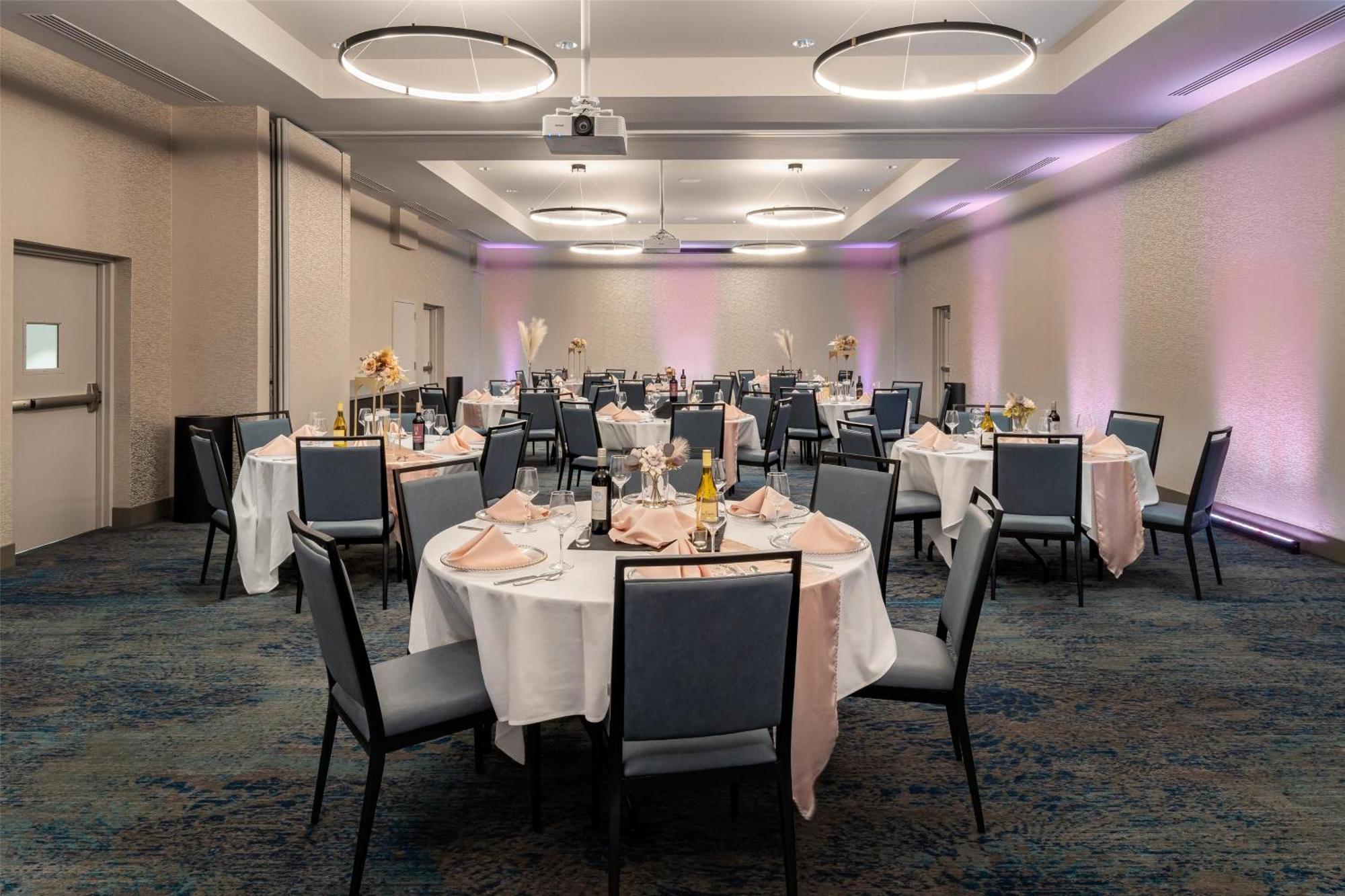 Doubletree By Hilton Sioux City Exterior foto