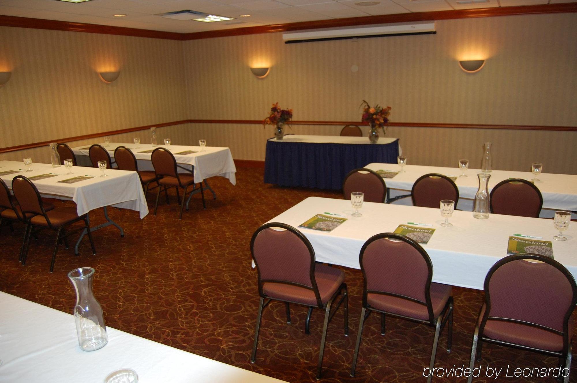 Doubletree By Hilton Sioux City Exterior foto